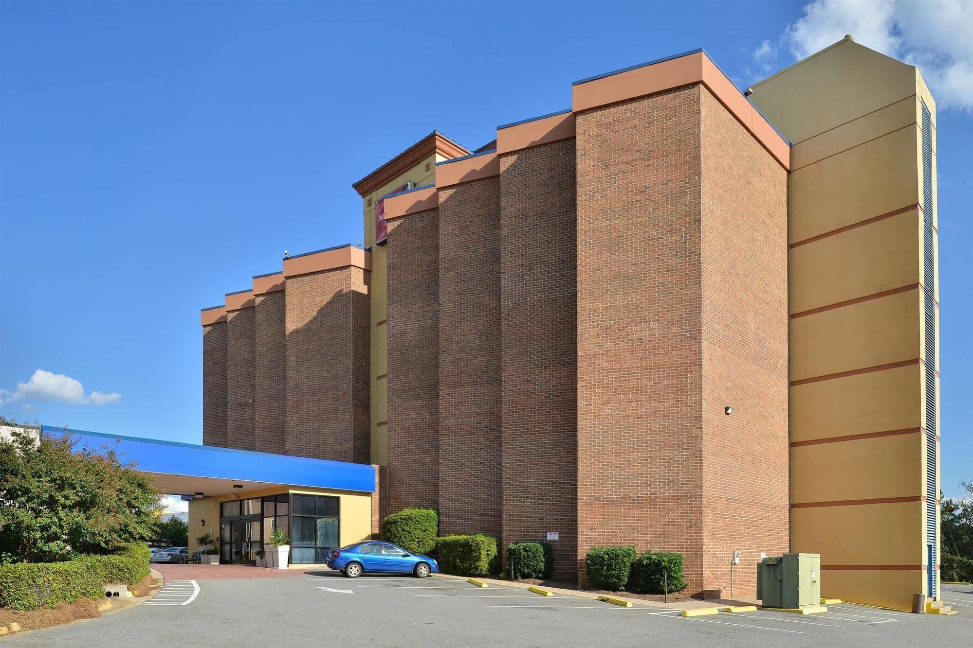 Red Roof Inn & Suites Macon Exterior photo